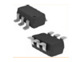 Dual section lithium battery protection IC 1724D-KQA